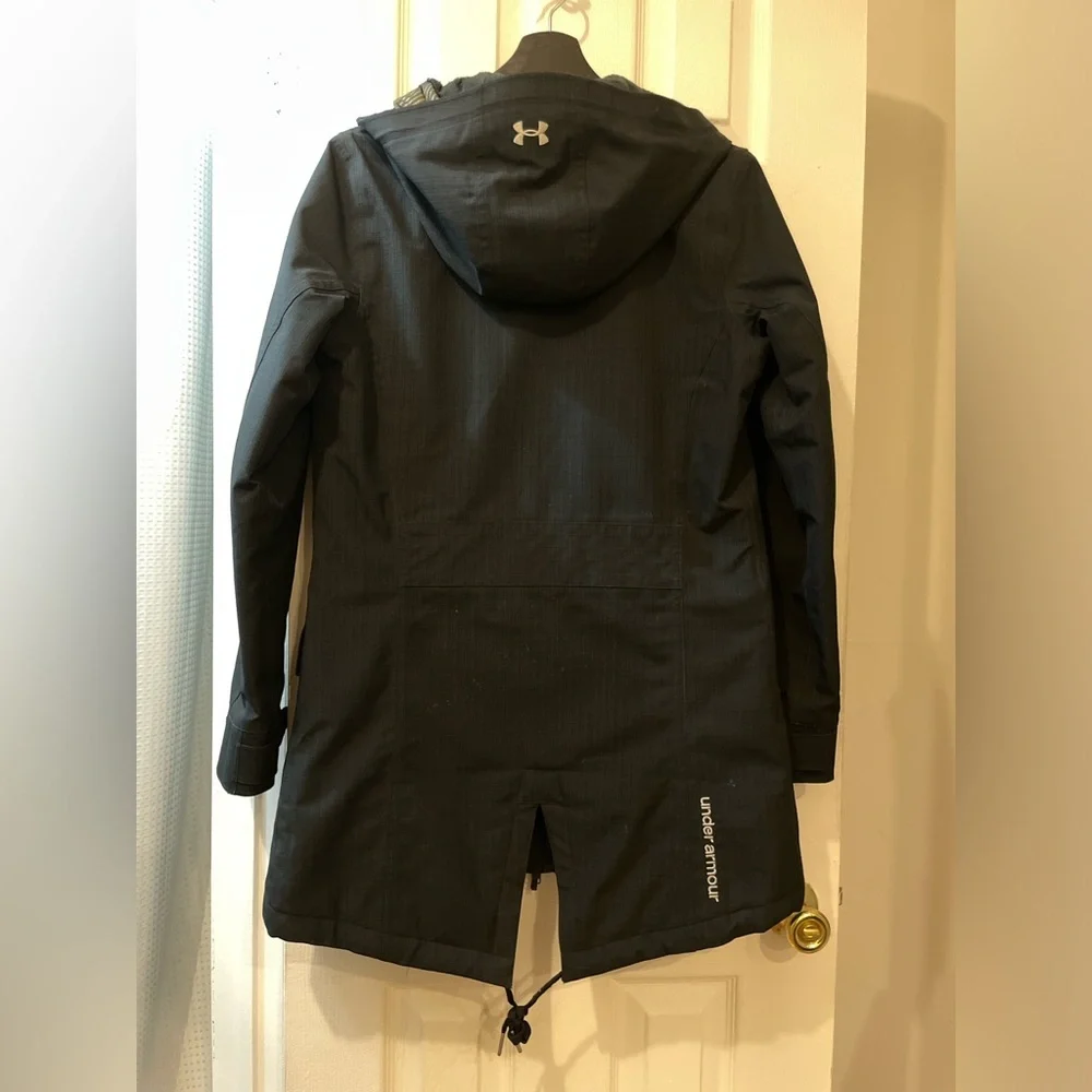 Under Armour Black Jacket with infarred Lining - Picture 6 of 6